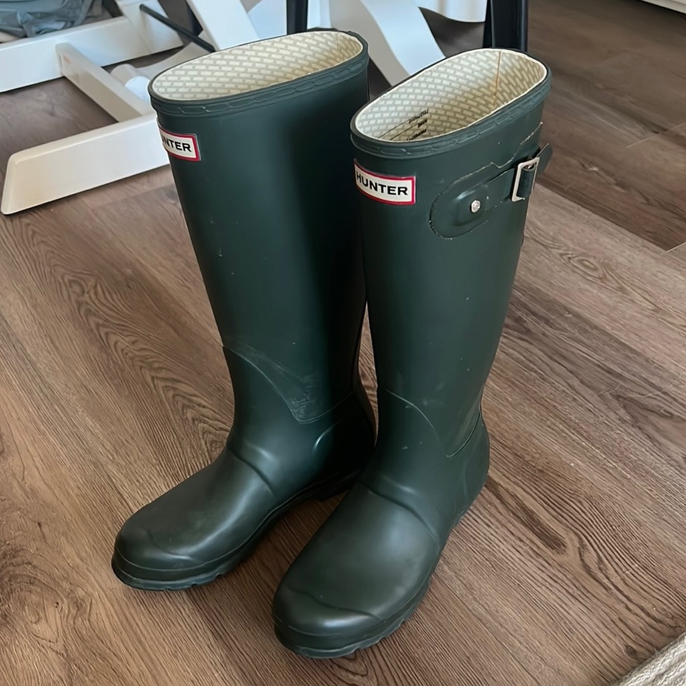 Original Tall, Green Hunter Boots size 7